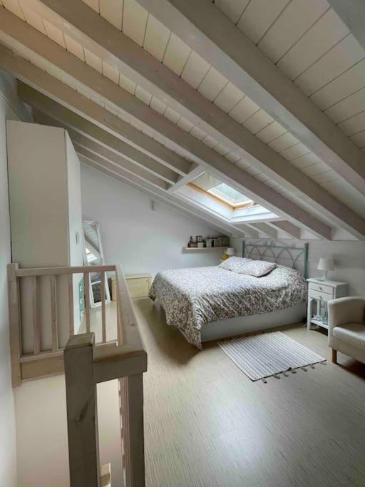 Villa Casa En La Montana Con Piscina De Temporada à Arredondo Extérieur photo